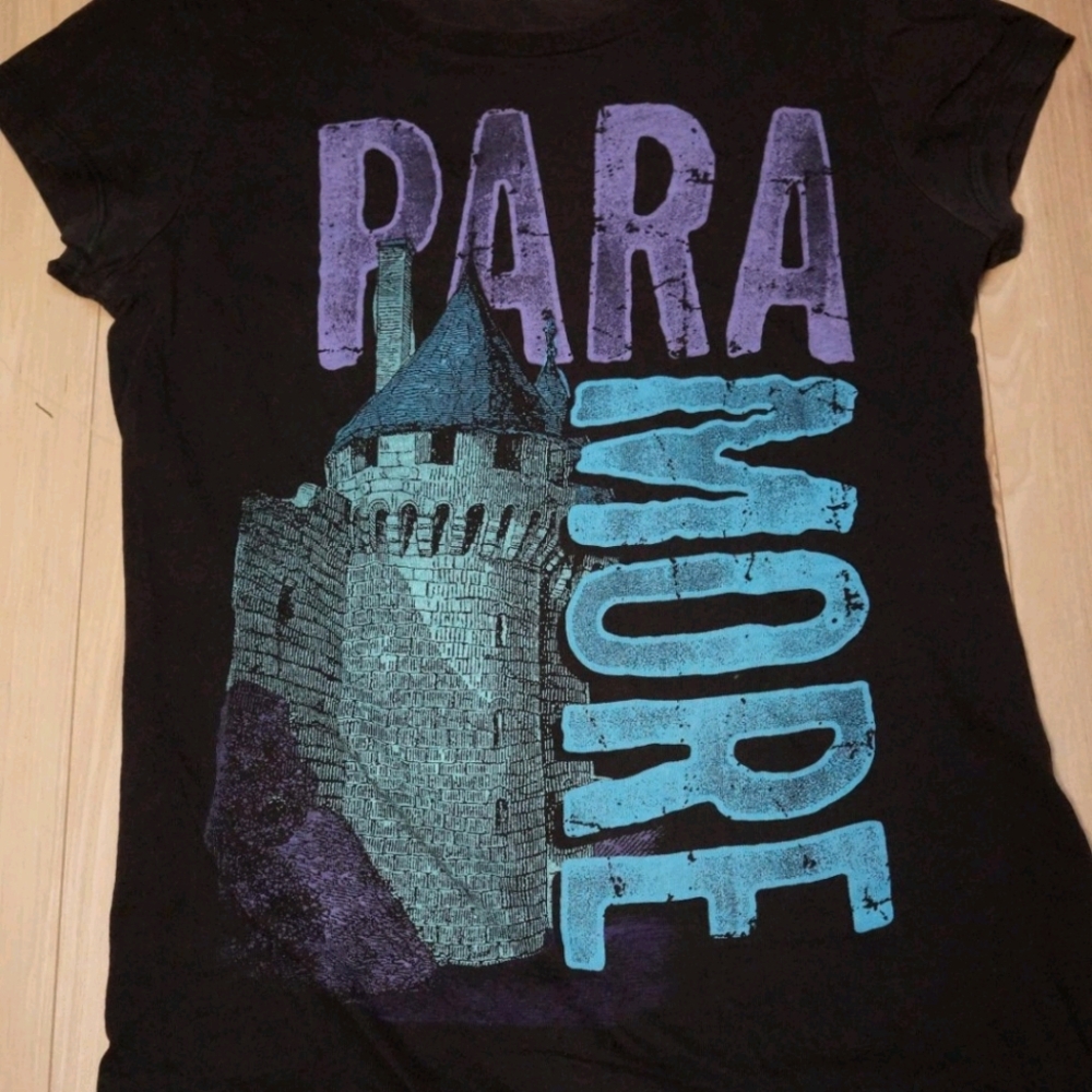 2 for 15$ PARAMORE women tee